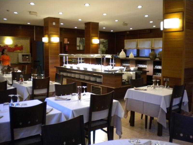 Hotel Solineu Ла-Моліна Екстер'єр фото