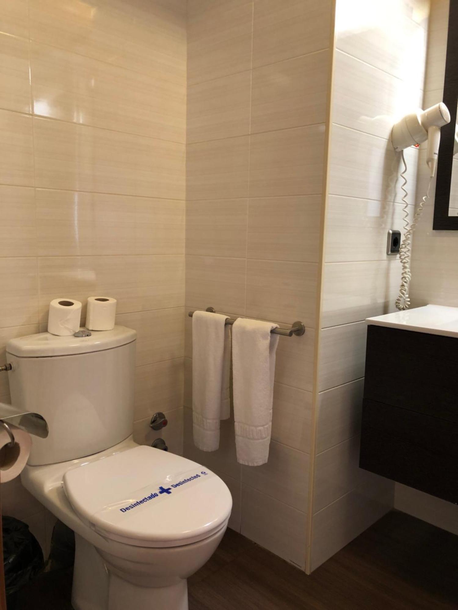 Hotel Solineu Ла-Моліна Екстер'єр фото
