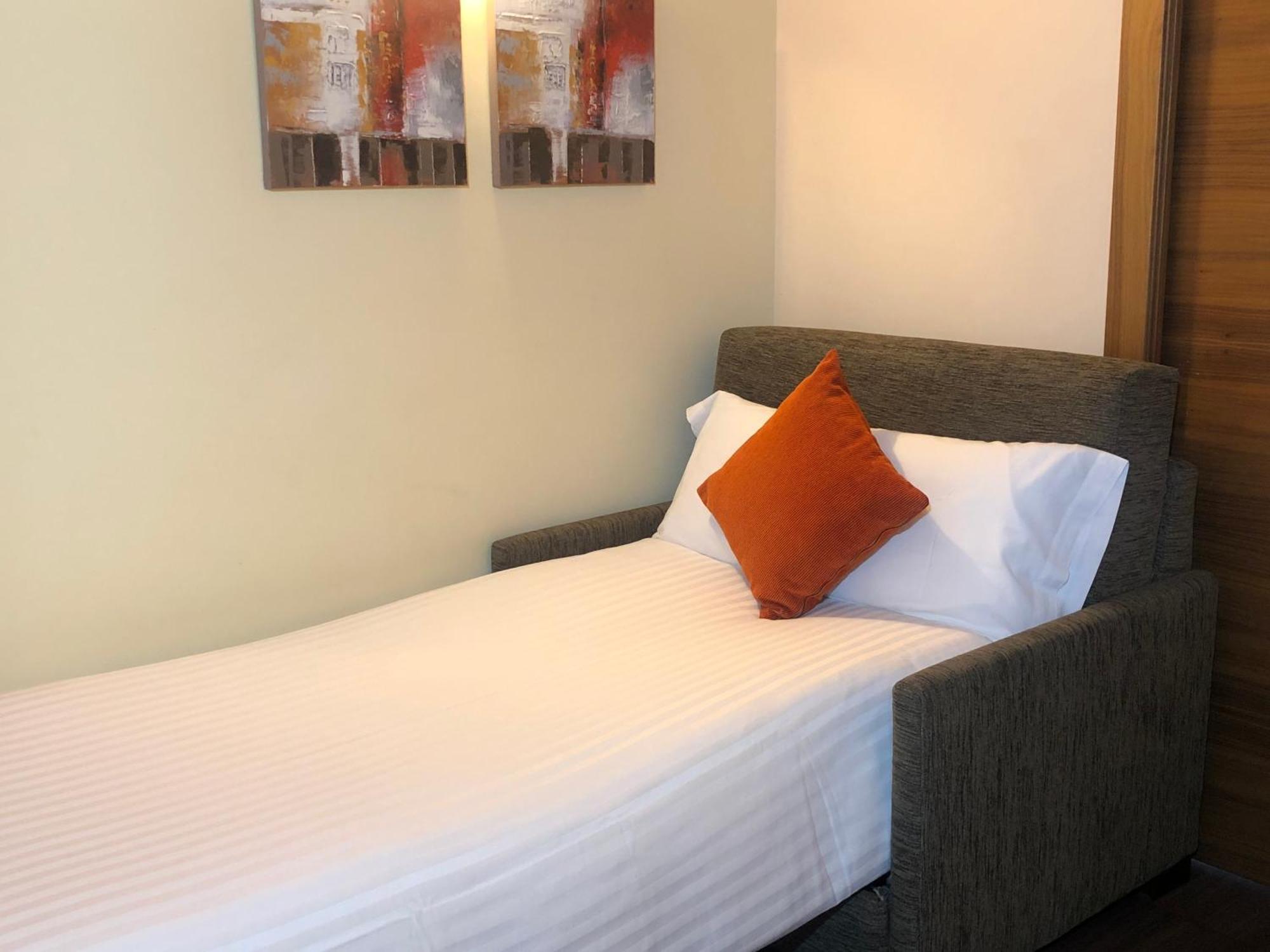 Hotel Solineu Ла-Моліна Екстер'єр фото